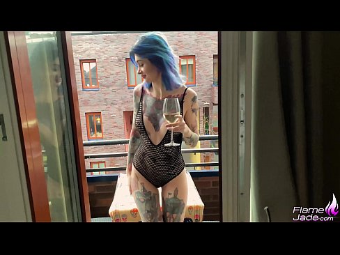 ❤️ Tremenda chica chupando con ganas y follando apasionadamente bajo el cielo abierto ️❌ Video de porno en es.dickies-shop.ru ❌️